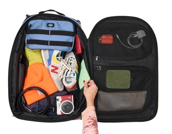 Ogio Alpha Layover 40-44L sac de golf