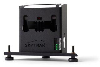 SkyTrak Launch Monitor (EU) + Protective Metal Case
