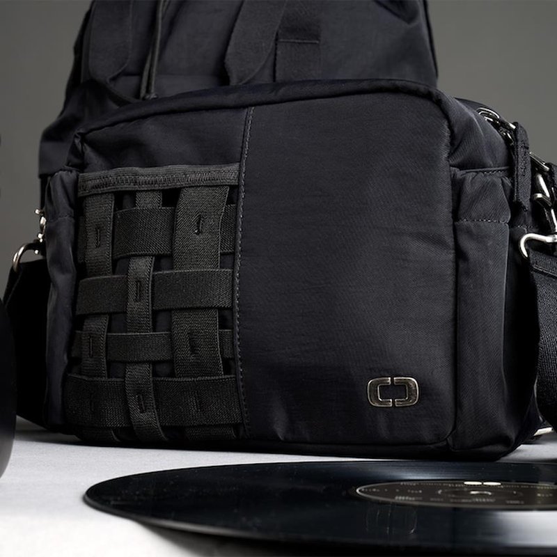 Ogio Rise Crossbody bag, noir