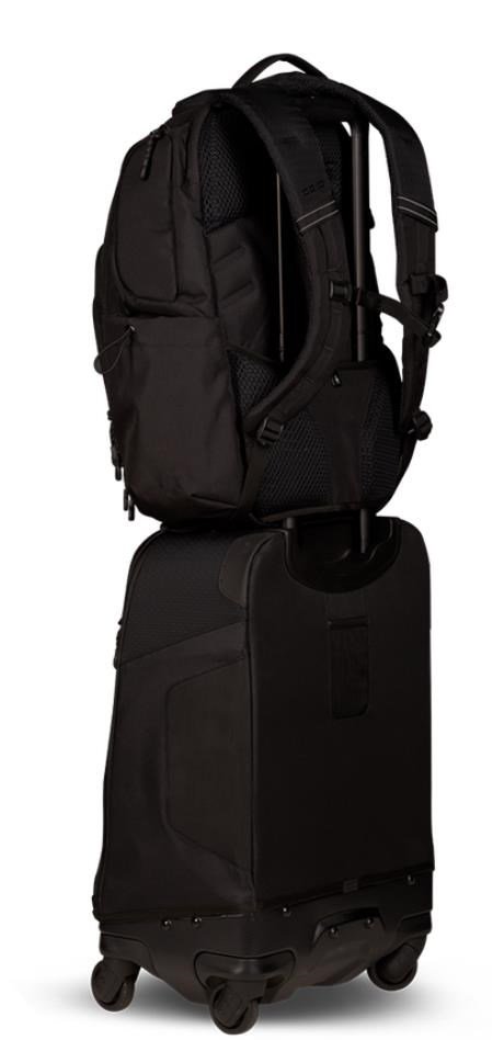 Ogio Renegade 22" 4-Wheel Travel Bag 33L sac de golf, noir