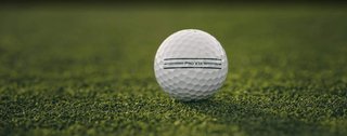 Titleist Pro V1x Enhanced Alignment balles de golf 2024