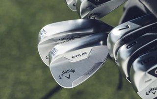 Callaway Opus Platinum Chrome wedge, graphite