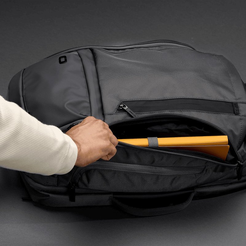 Ogio Ogio Pace Pro Max 45L Travel Pack sac de voyage, gris pinstripe