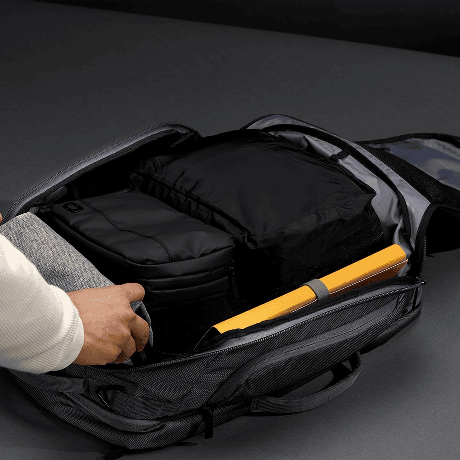 Ogio Ogio Pace Pro Max 45L Travel Pack sac de voyage, gris pinstripe