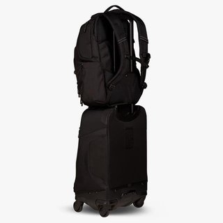 Ogio Renegade 22" 4-Wheel Travel Bag 33L sac de golf, titanium