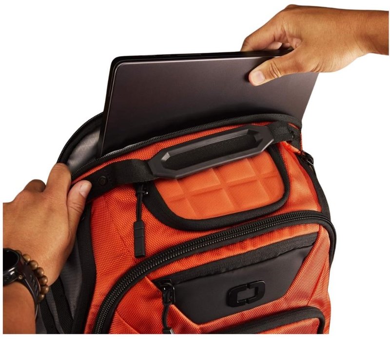Ogio Renegade DNA 27L sac à dos, titanium