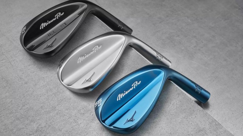 Mizuno Pro T-1 Black Ion wedge, acier