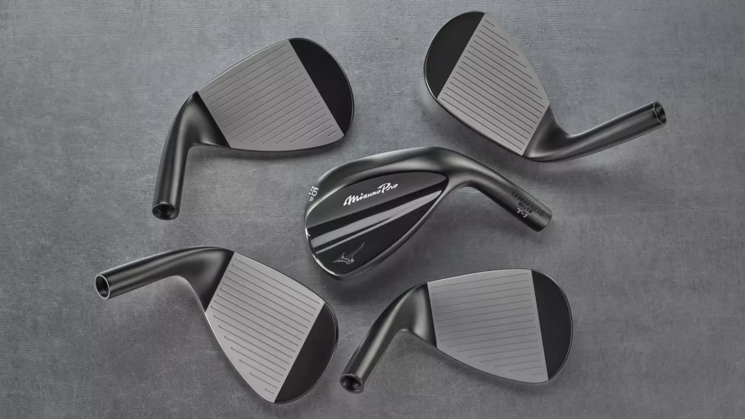 Mizuno Pro T-1 Black Ion wedge, acier