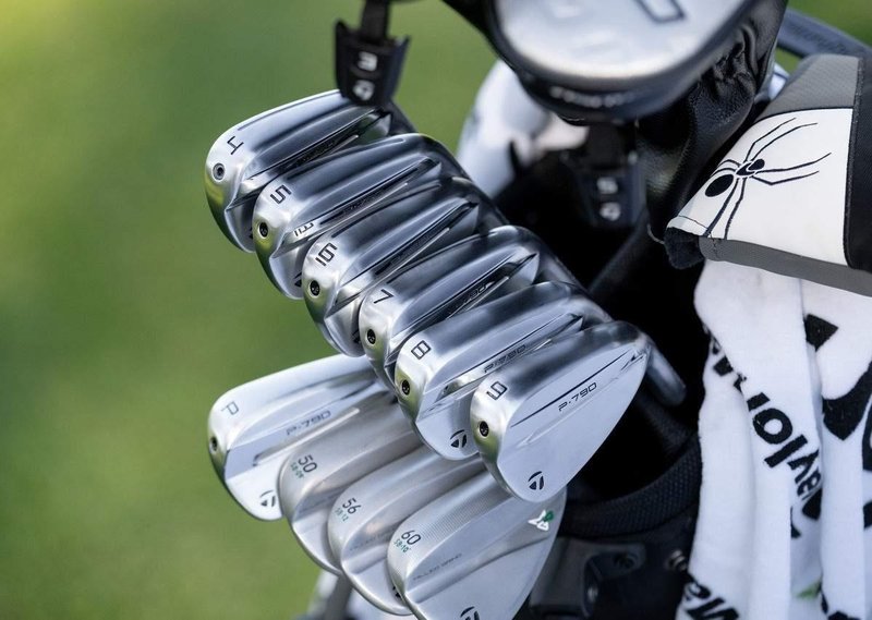 TaylorMade P790 fers homme, acier