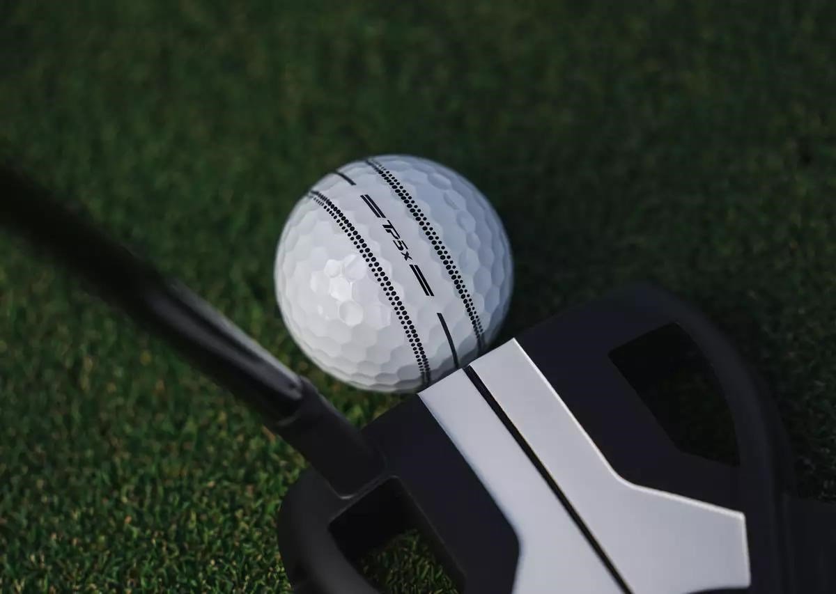 TaylorMade TP5x Stripe balles de golf