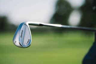 Cleveland CBZ Tour Satin wedge, acier
