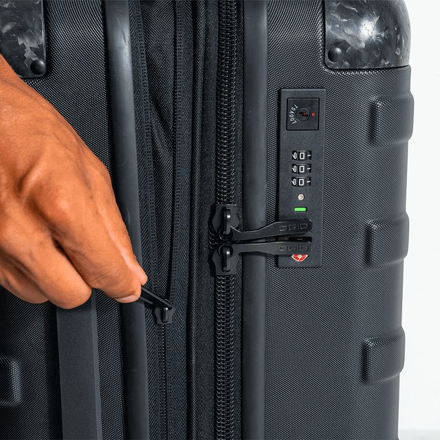Ogio Renegade Vault Carry-On 35-40L travel bag, graphite