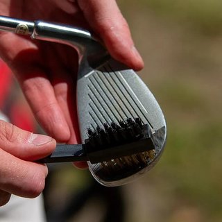 Longridge 2 Way Brush and Keyring