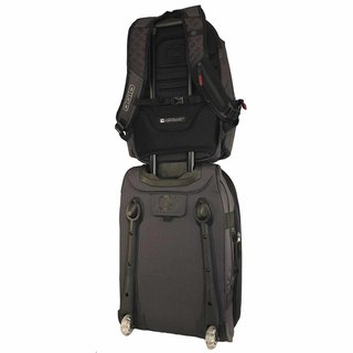Ogio Renegade RSS Laptop Backpack 30L sac gris