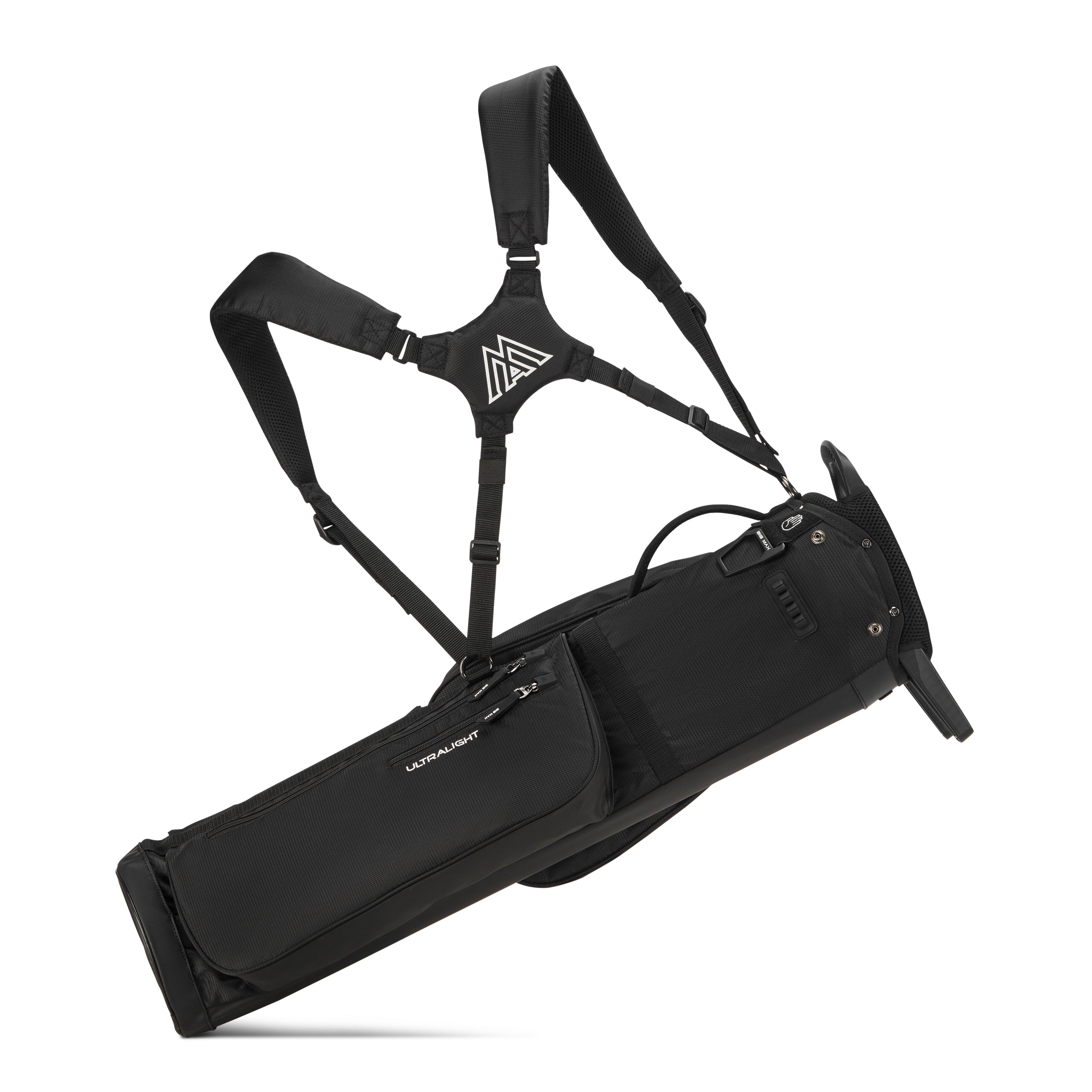 Sac crayon Big Max Heaven 5G rouge sur le parcours de golf