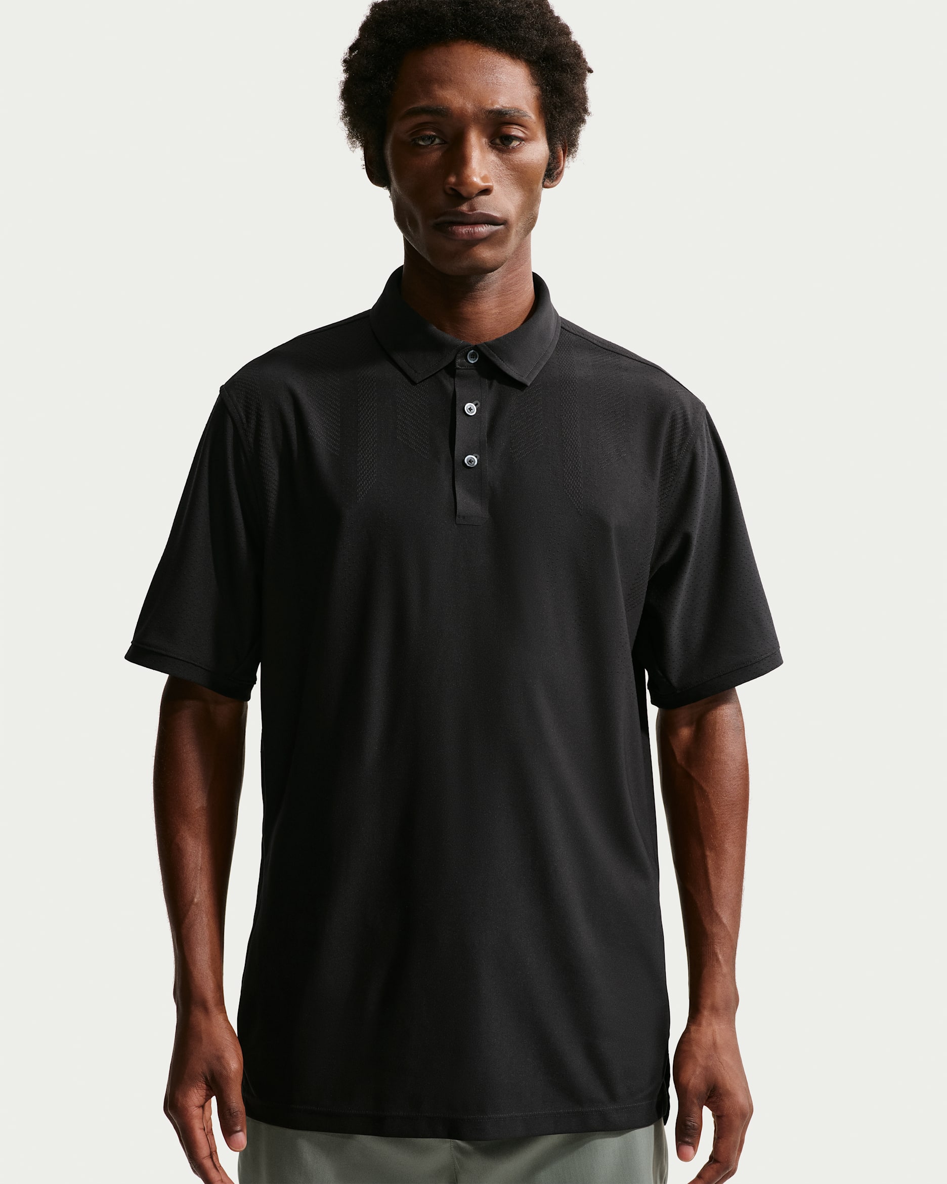 Polo de golf Nike Tailored Performance Dri-FIT en noir