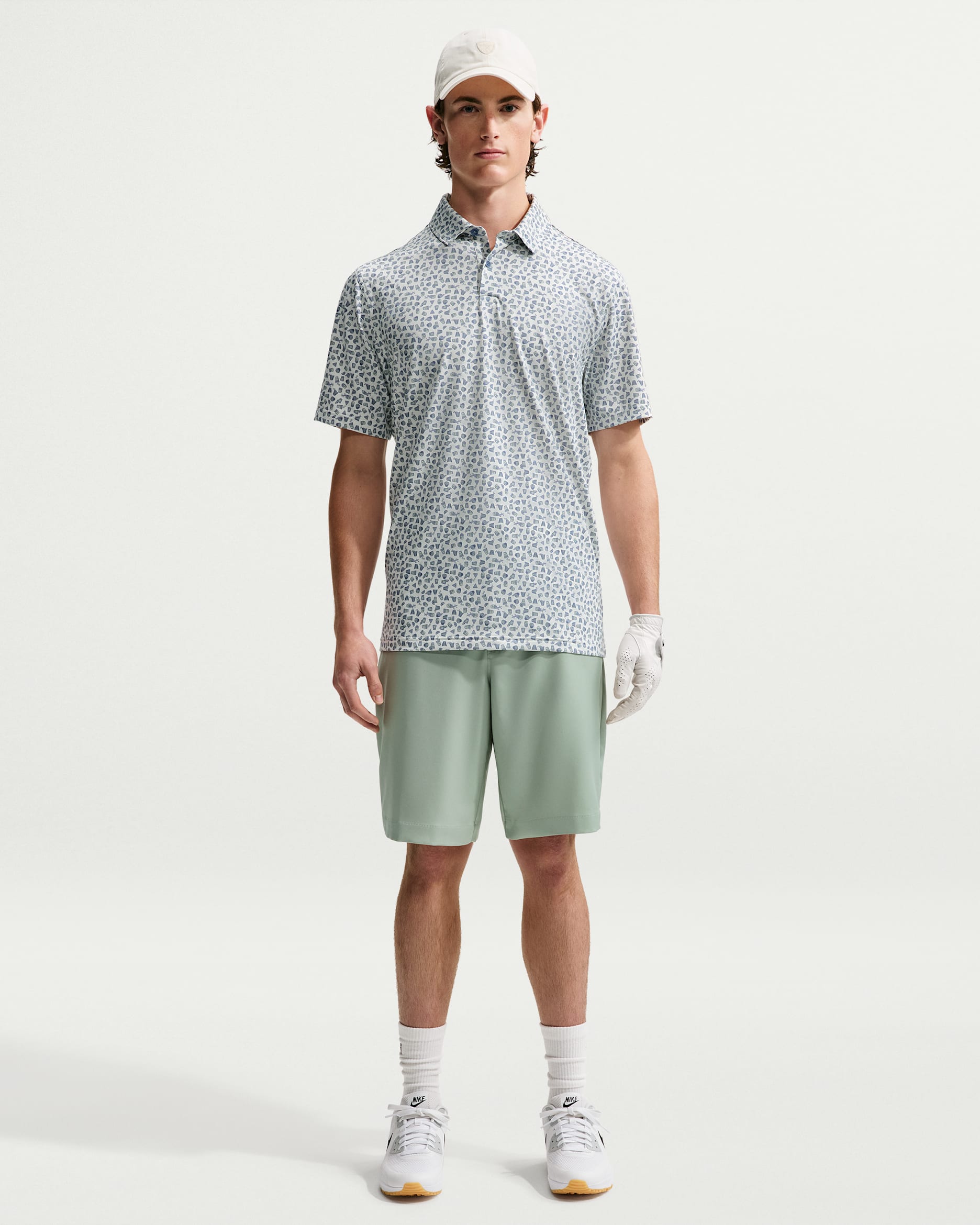 Short de golf Nike Velocity Dri-FIT en Jade Horizon / Wolf Grey – vue à la hauteur du genou