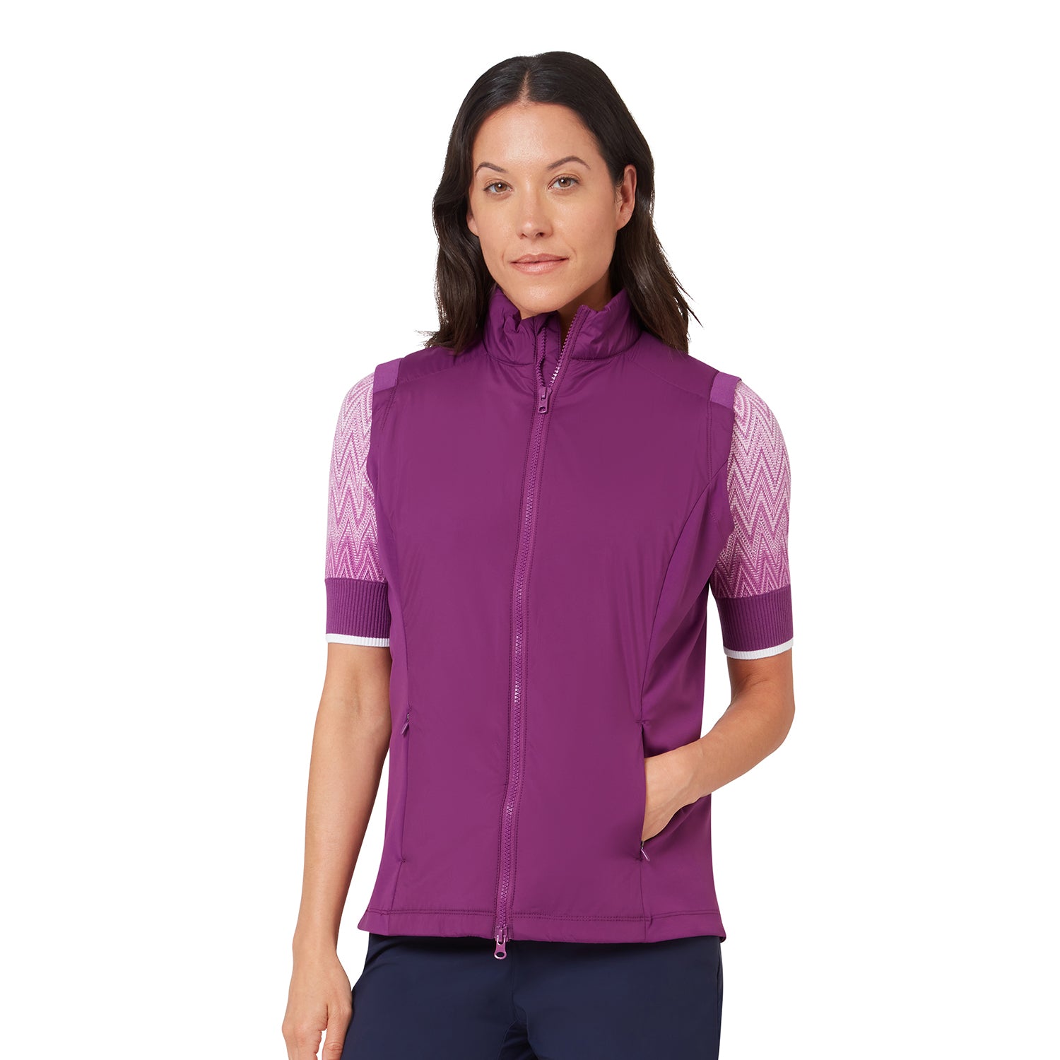 Gilet isolant Callaway pour femme Gloxinia – vue de face montrant le corps matelassé et les panneaux latéraux extensibles doux