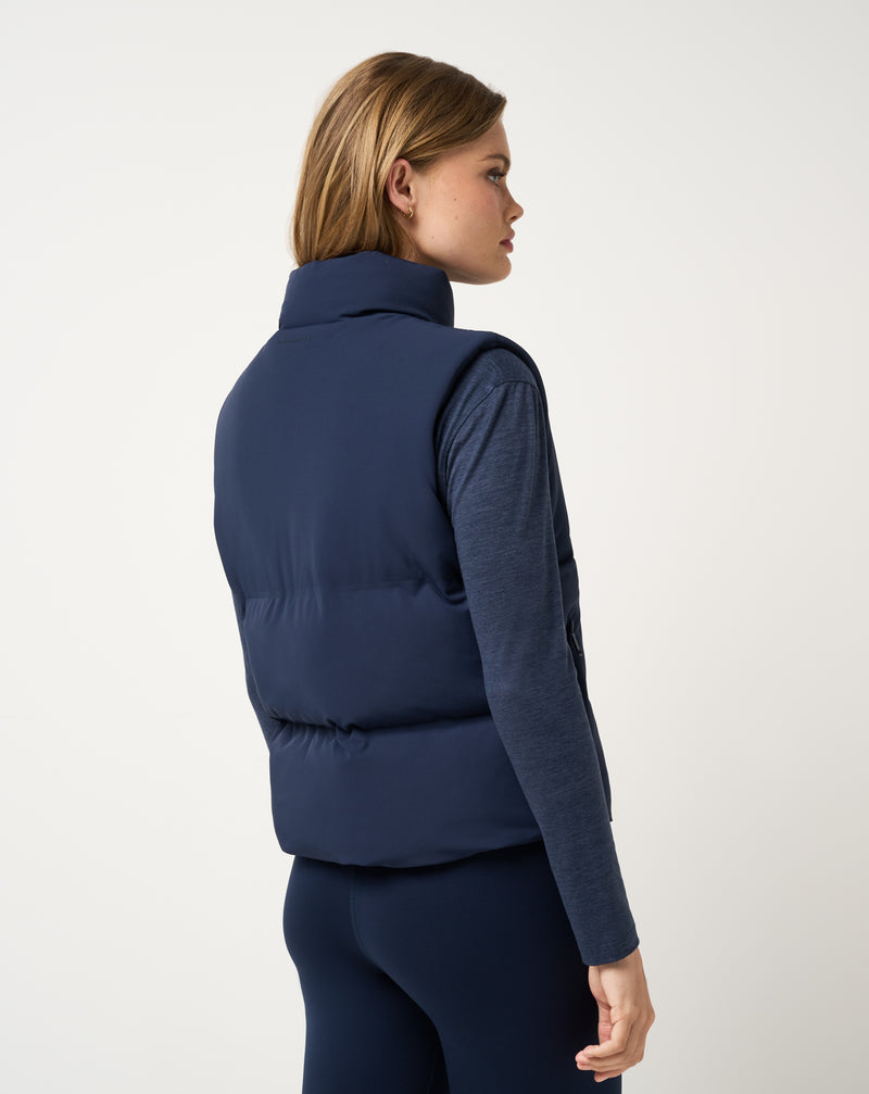 Gilet Travis Mathew Moontide Bonded Vest 2.0 – détail des panneaux horizontaux