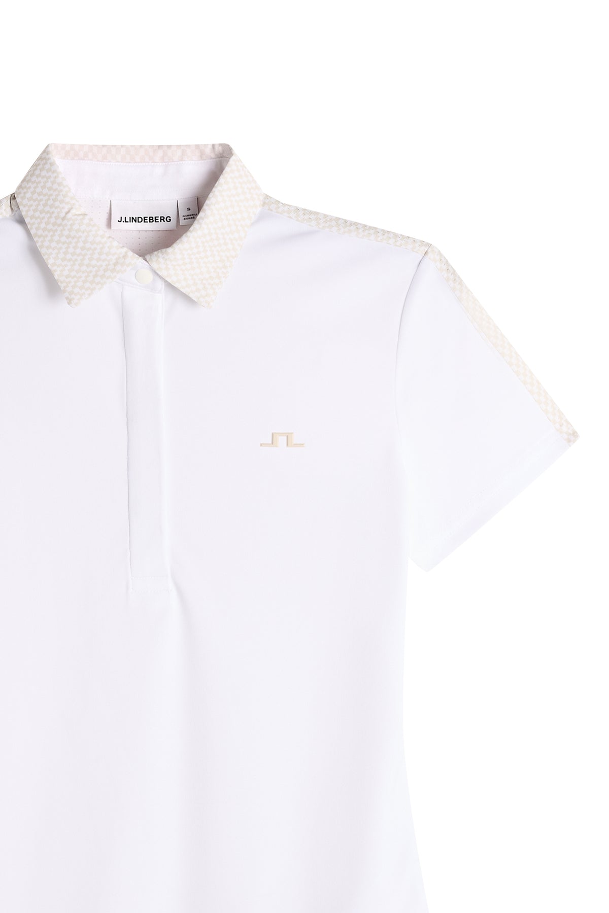 J.Lindeberg Cara Polo Print Blanc – vue lifestyle montrant le polo en action sur le parcours